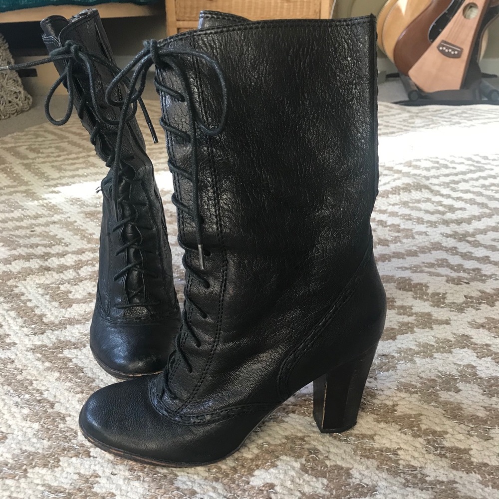 Frye Adrienne lace-up black leather boots 6.5.